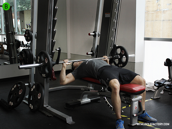 Press de Pecho en Smith Machine